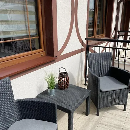 아파트 Continental